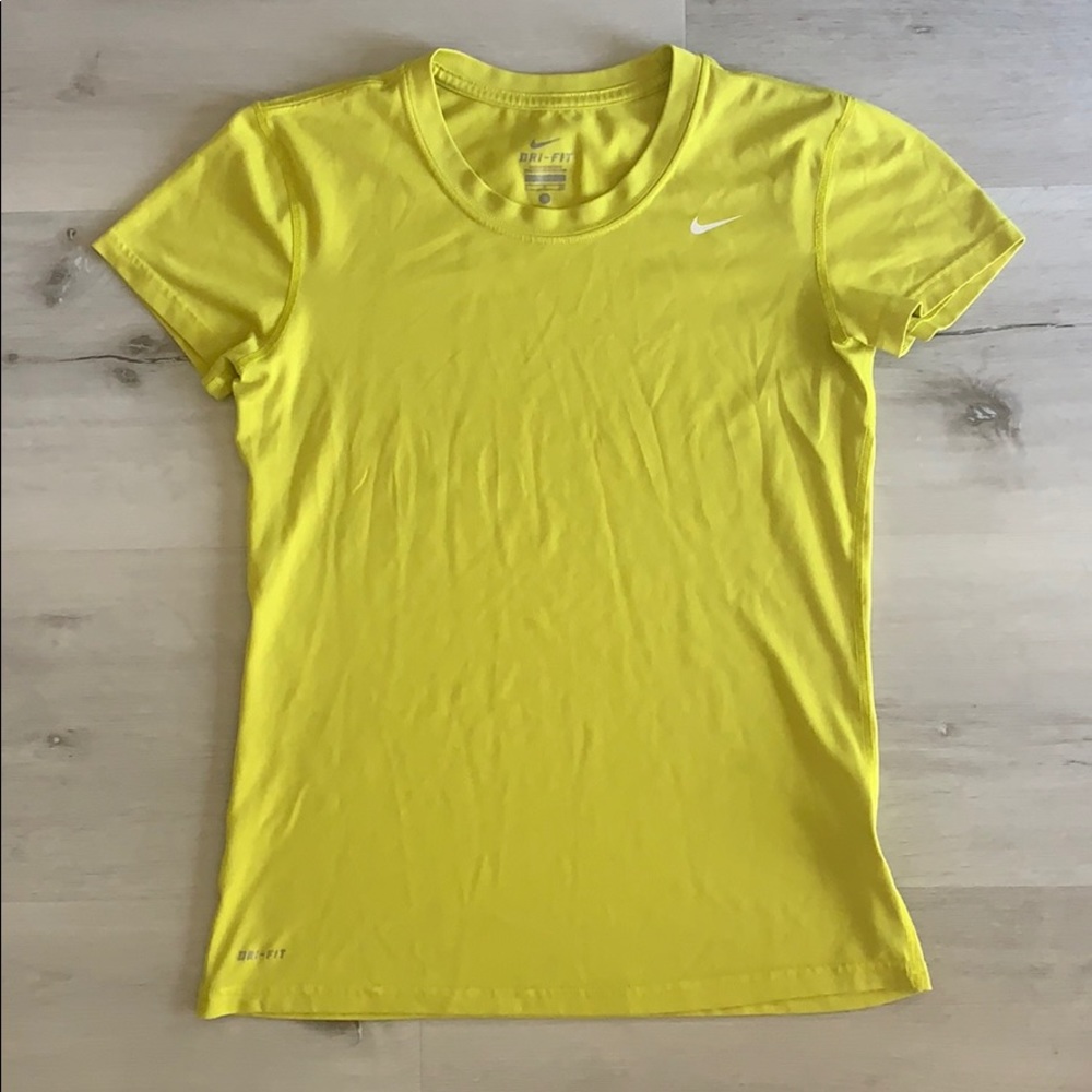 Nike Dri-Fit T-Shirt
